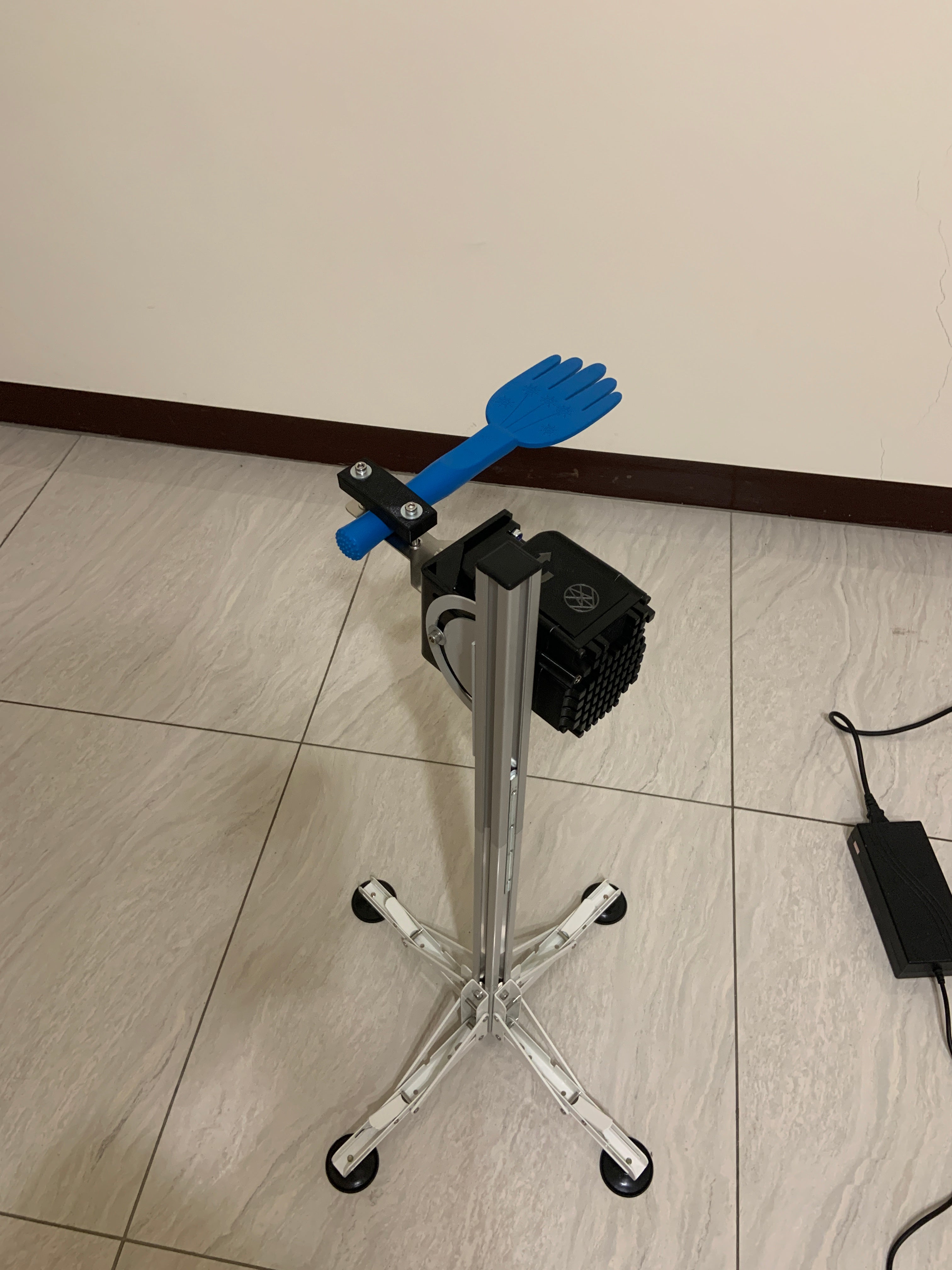 hands-free impact play device